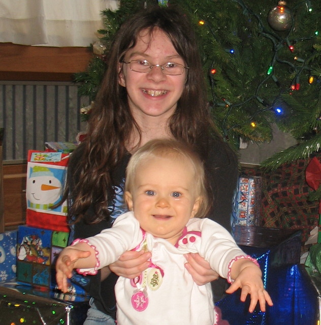 A closer shot of Kailyn and Brianna