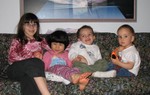 Kailyn, Jill, Connor, and Sandy on Ann's sofa