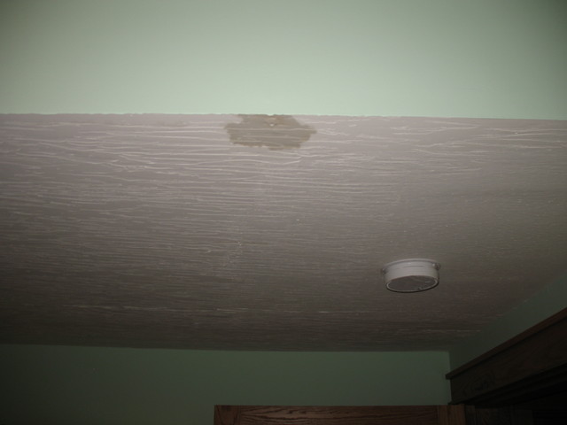June 3: Leak spotted in Kailyn's ceiling while installing the curtain rod